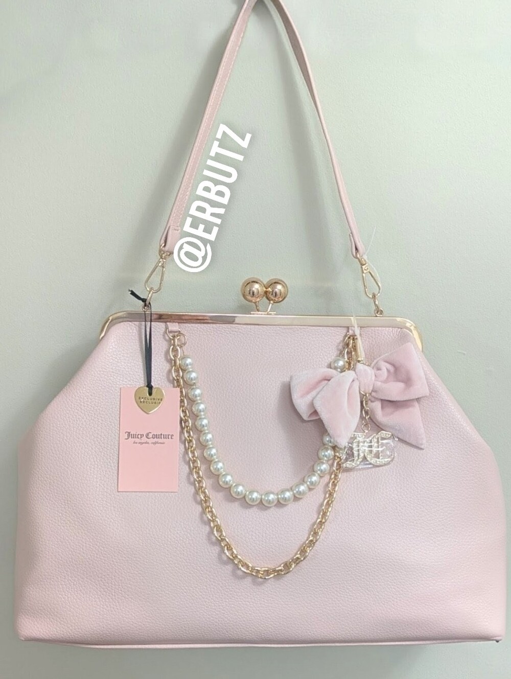 Viral 🎥 Juicy Couture Chic Y2K Large Kiss Lock Frame Clutch, Pink Clay 🩷